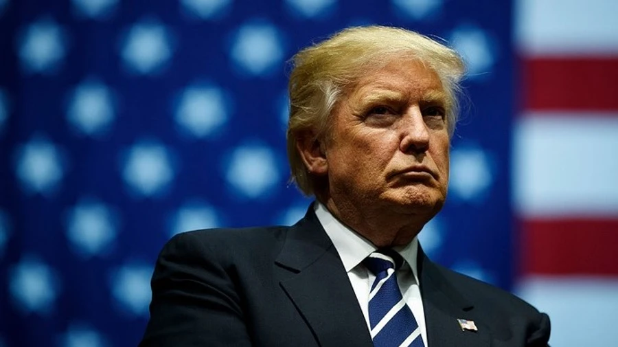 CNN: За президентства Трампа з Білого дому зник секретний звіт про втручання Росії у вибори