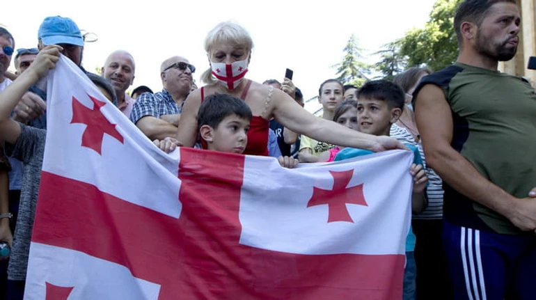 Грузия идет на обострение: как демарш официального Тбилиси повлияет на отношения с ЕС и США