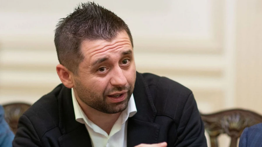 От Авакова хотят еще один отчет, теперь перед слугами