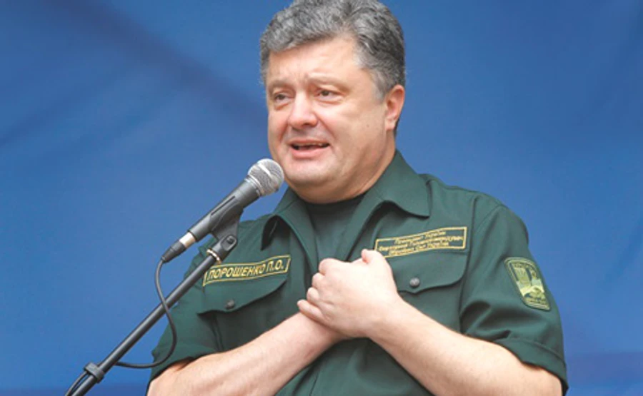 Юристы Порошенко путаются в показаниях о Roshen - СМИ