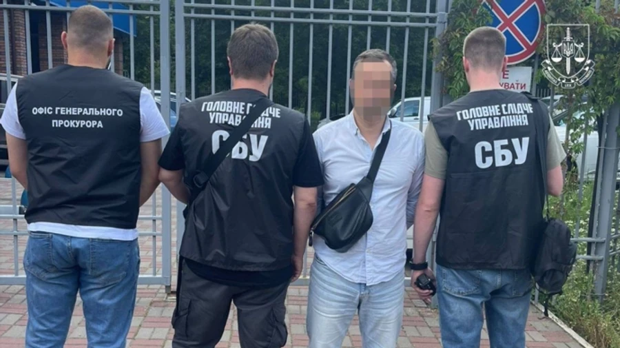 В Киеве задержали сотрудника ТЦК, который за взятку в $3500 обещал снять с розыска военнообязанного