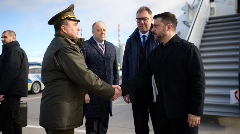 Zelenskyy arrives in Germany for Munich Security Conference