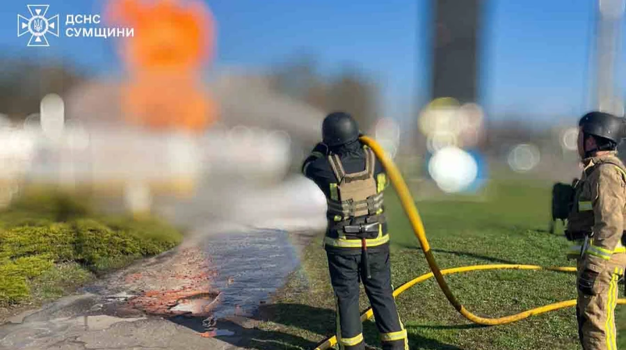 Um morto em ataque de drone russo em posto de gasolina em Sumy