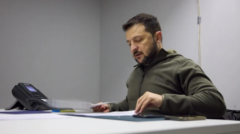 Zelenskyy bans access to online casinos for soldiers