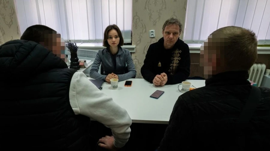 Украинские военнопленные, которые Россия передала Венгрии, впервые рассказали об условиях обмена