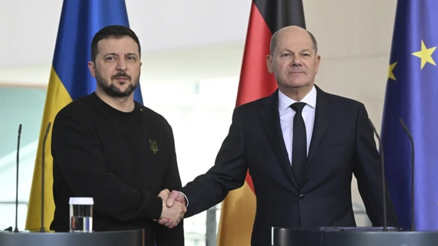 Шольц підтримав ідею передати прибутки від росактивів на зброю для України