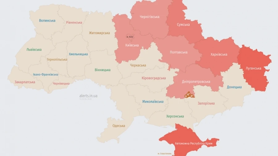 В Киеве и ряде областей была объявлена воздушная тревога из-за угрозы баллистики