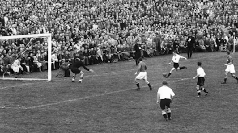 Забив 554 голи і перейшов на бік Гітлера: як Польща зненавиділа свого першого футбольного генія