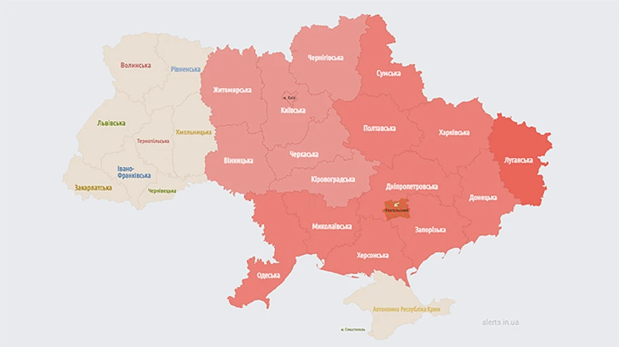 В Україні – тривога, голови ОВА повідомили, що Росія запускає ракети