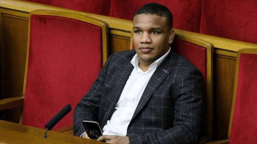 Полиция закрыла дело о расизме в отношении Беленюка. Он сам так захотел