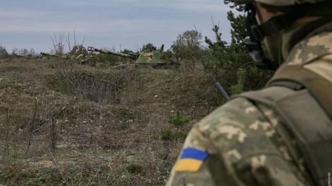 Новини 12 квітня: російський військовий табір біля кордону, Зеленський про можливе вторгнення РФ
