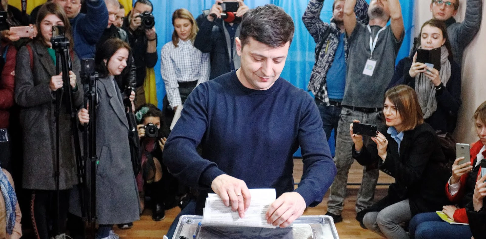 Хто їх вибрав, або Як виглядає виборець Зеленського і Порошенка