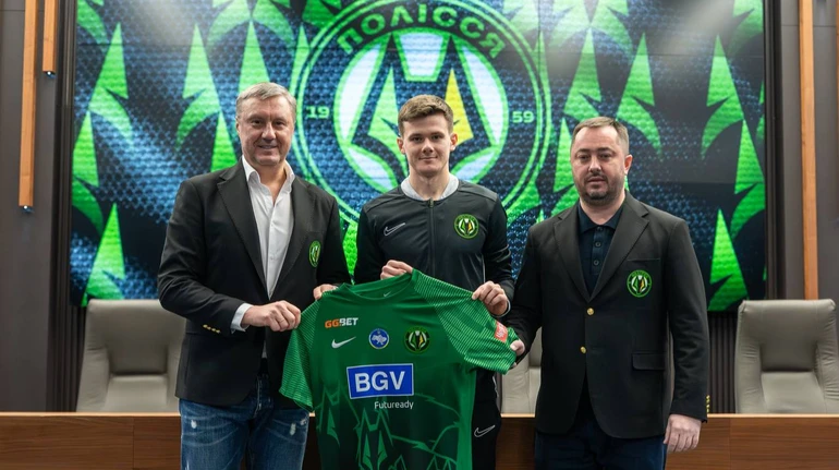 Основний нападник львівських Карпат перейшов у житомирське Полісся