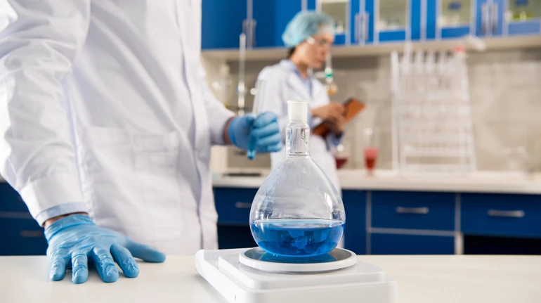 Роботу не втратять: у МОН розповіли, що буде з науковцями Інституту НАН, який не пройшов атестацію