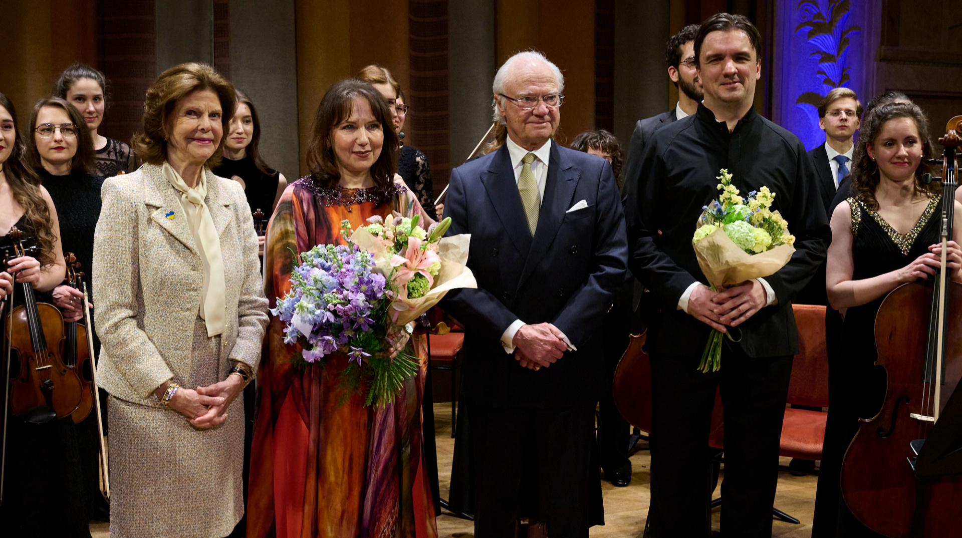 Swedish king and queen attend opening of Ukrainian Spring festival
