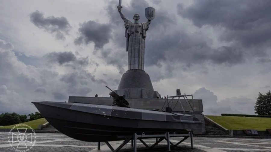 Легендарный дрон Sea Baby выставили в Музее истории Украины во Второй мировой войне