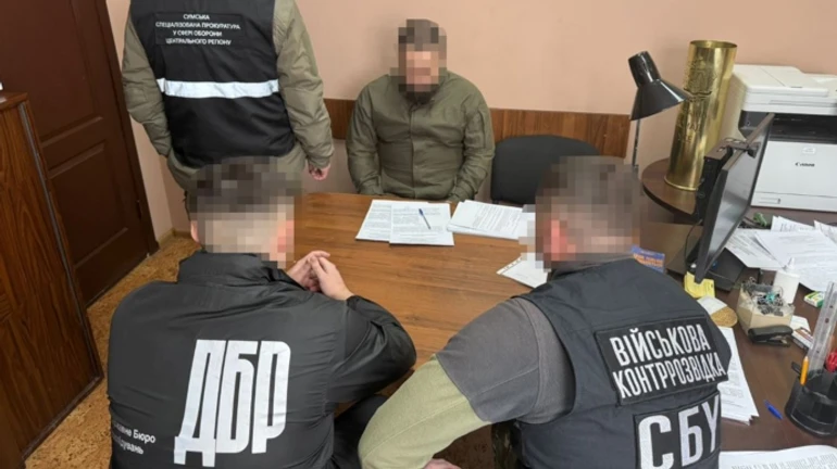 Вкрав прилади нічного бачення на понад 4 млн: на Сумщині військового засудили на 10 років