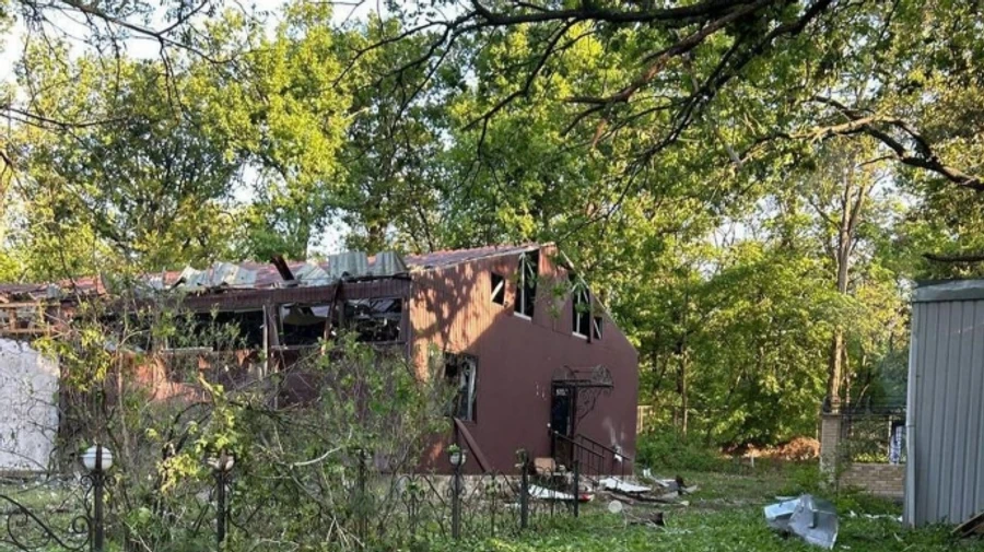 Russians attack Donetsk Oblast, injuring six people