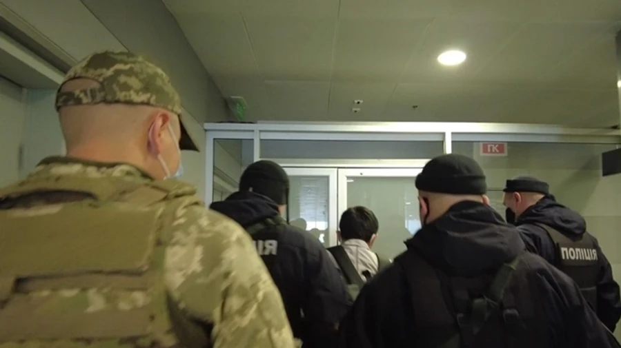 У Борисполі затримали громадянина Китаю, якого розшукував Інтерпол