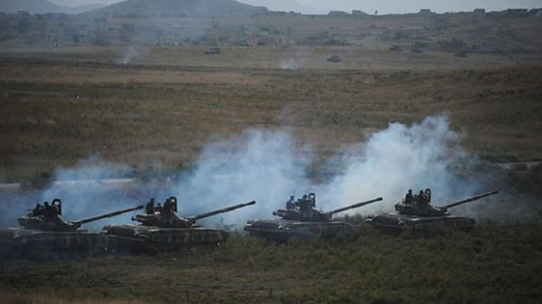 Перемир'я між Вірменією і Азербайджаном протрималося менше доби: тривають важкі бої