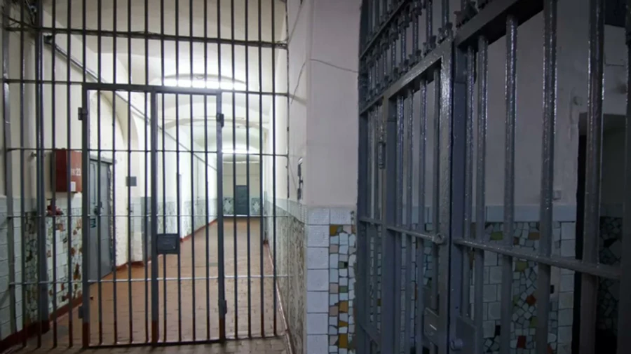 Відтягував суд: у Київському СІЗО викрили псевдомінера