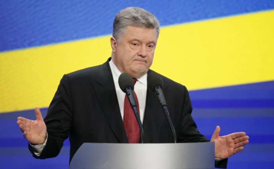 Хищения в Укроборонпроме: Порошенко рассказал о почти 10 делах