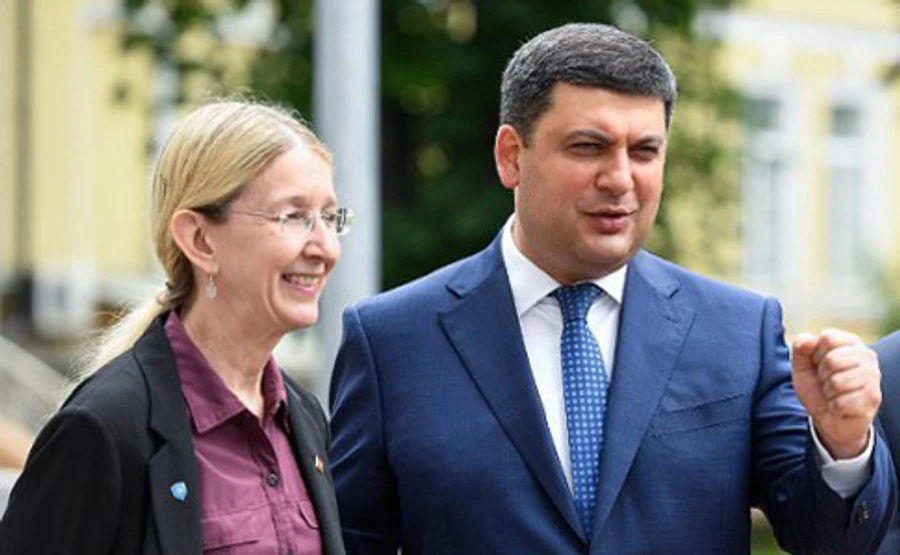 Гройсман заступился за Супрун: Может жить где угодно, а помогает Украине