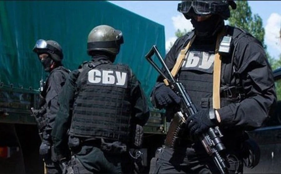 Біля лінії розмежування затримали інформаторку ЛНР