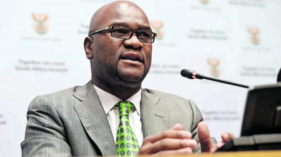 Посол ЮАР выбросился из окна 4-звездочного отеля в Париже