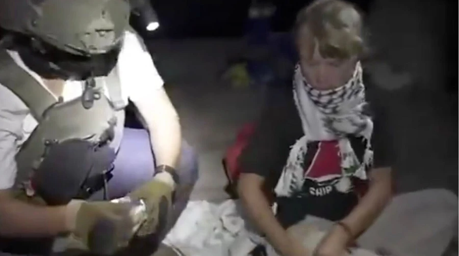 Військові Ізраїлю перехопили кораблі флотилії з Гретою Тунберг, які прямували до Гази