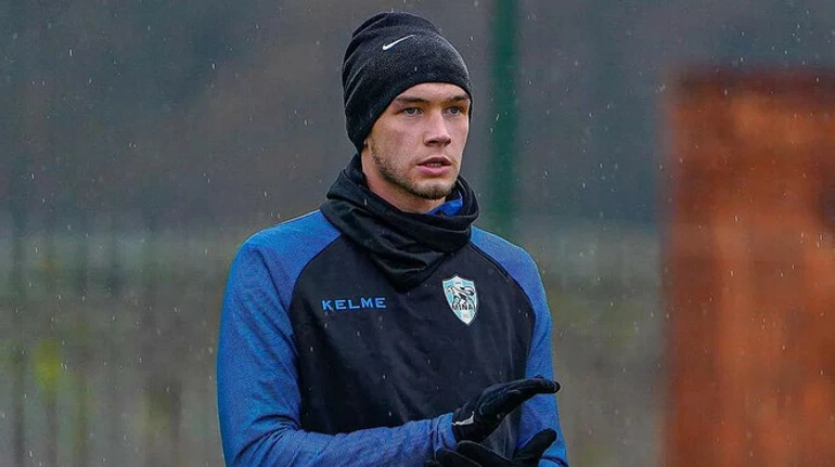 Футболист клуба УПЛ опубликовал полное видео конфликта с ТЦК и впервые прокомментировал драку