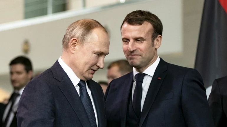 РосСМИ пишут, что Путин поздравил Трампа через знакомых