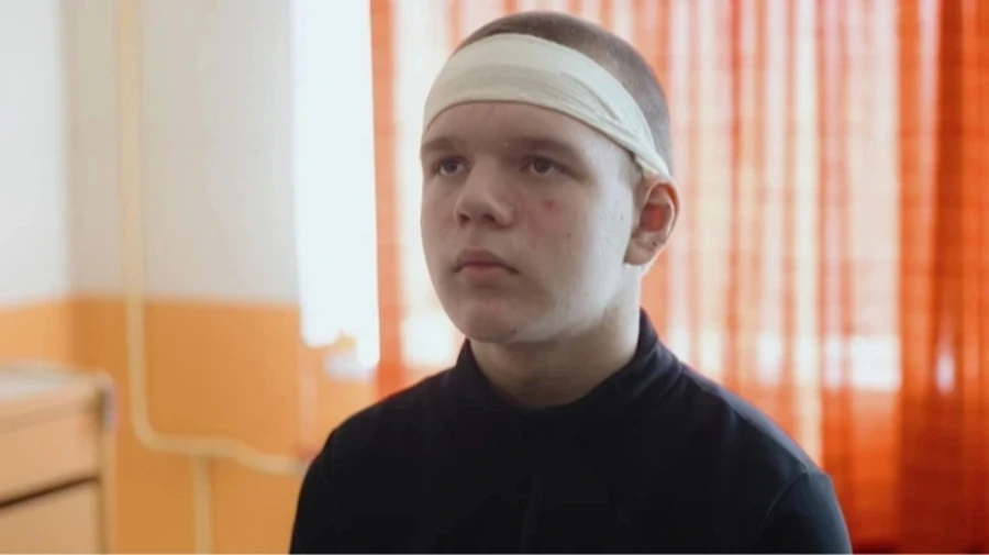 Sumy boy, 13, who rescued bus passengers in Russian attack wins wrestling silver medal