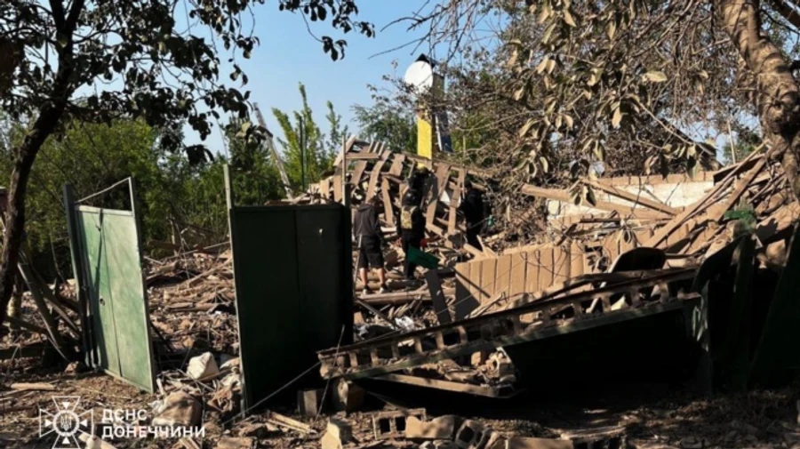 Обстріл Дружківки: під завалами знайшли тіло чоловіка