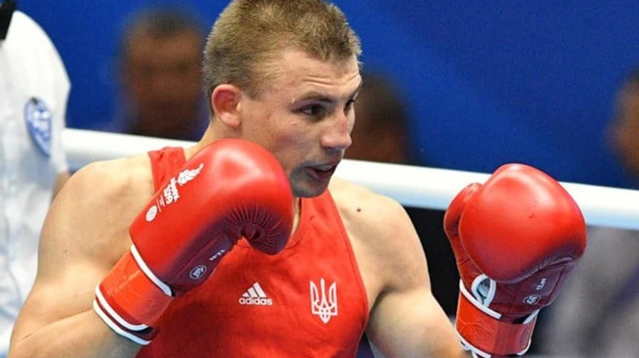 Втрачене золото: Боксер Хижняк програв фінал Олімпіади і взяв срібло