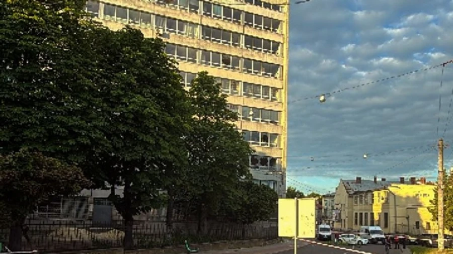 Broken windows and damaged equipment: Russian attack damages buildings at Lviv Polytechnic National University – photo