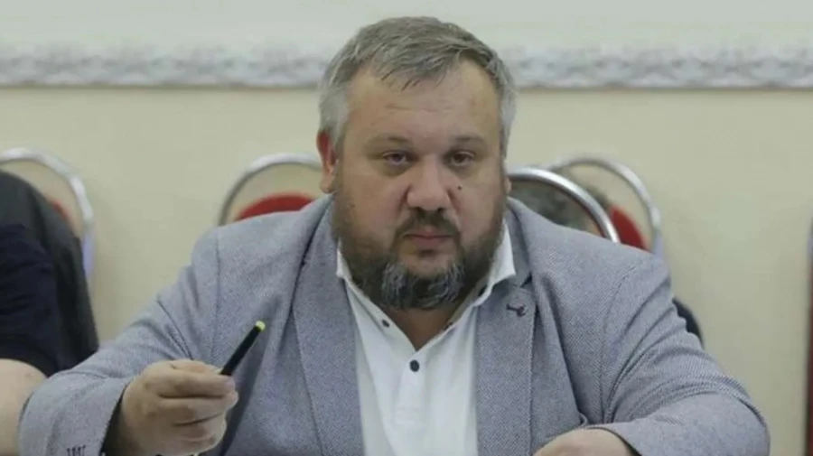 Перед судом постане експосадовець МОУ, який допоміг Гринкевичам заробити мільярд на армії