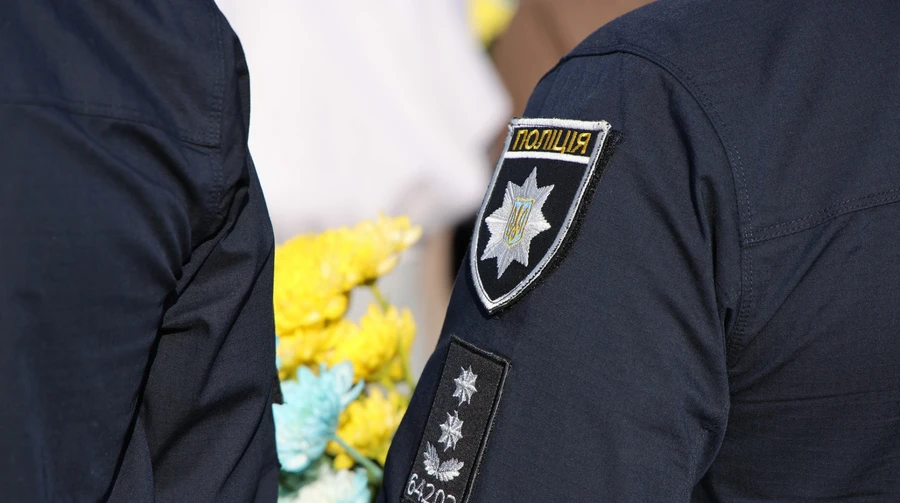 У Чернігові знайшли тіло поліцейського з вогнепальним пораненням – поліція