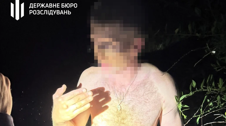 Суд арестовал полицейского, подозреваемого в изнасиловании 14-летней девочки – подробности дела