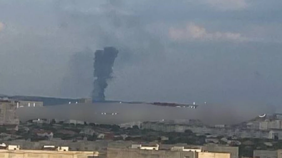 У Севастополі лунали вибухи і піднявся дим, гауляйтер пише про роботу ППО