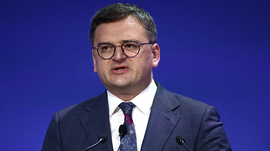 Кулеба: Переговори з Путіним неможливі, з Росією – після виведення військ