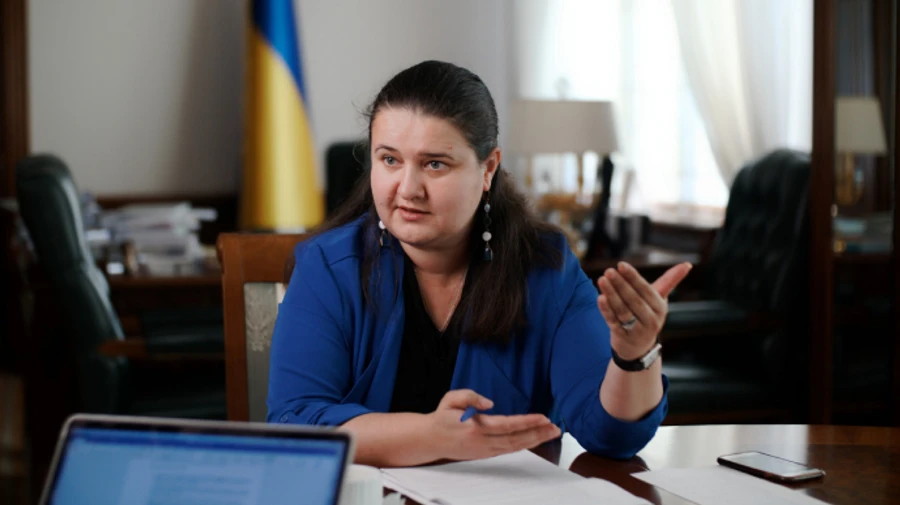 Ми не супроводжуємо приватні поїздки: посольство відповіло на закиди опозиції