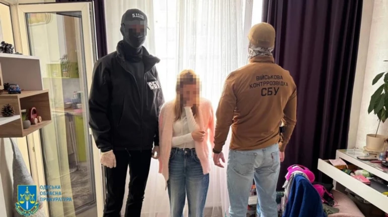 Woman who spied for Russia's FSB using her child as cover detained in Odesa, Ukraine's Security Service reports – photo