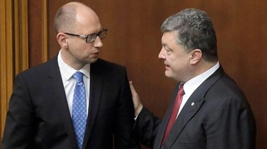 Апеляція Януковича: суд вирішив допитати Порошенка і Яценюка