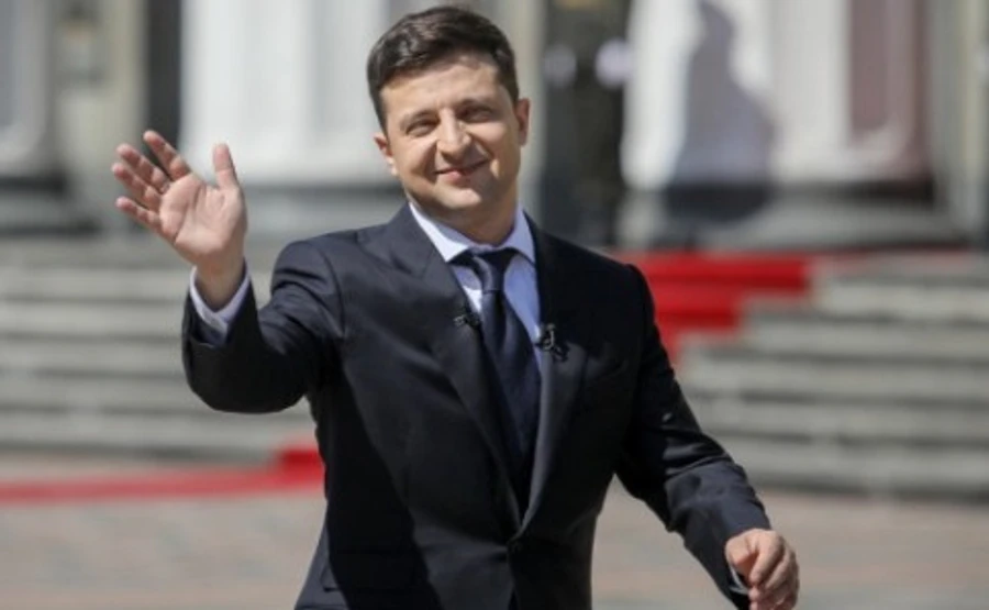 Зеленский уволил 10 и назначил 6 председателей РГА