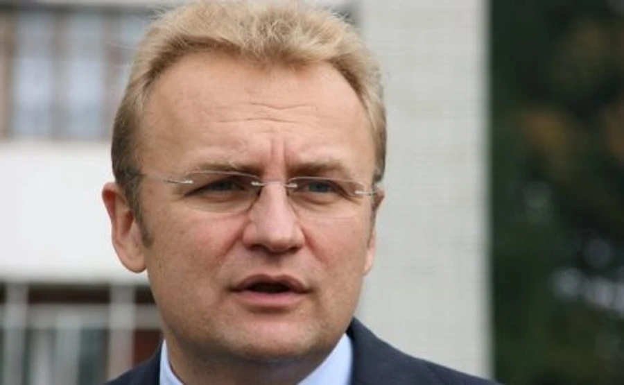 Львов закрывает все магазины, кроме продуктовых и аптек – мэр