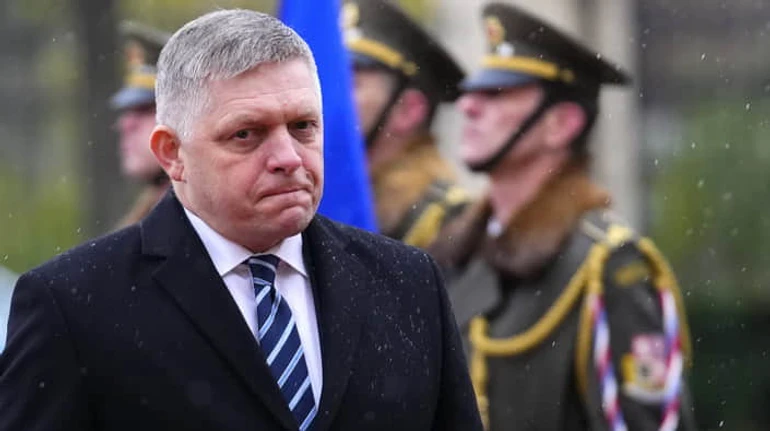 Помста Фіцо для друзів України: як словацька влада готується заборонити опозиційну партію