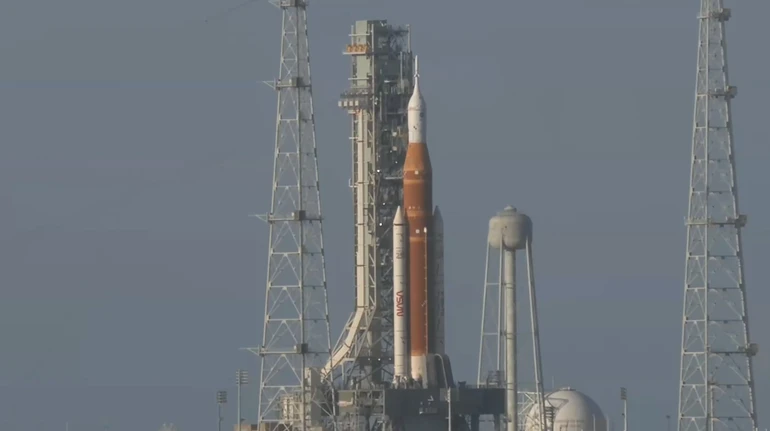 NASA вперше за 54 роки відправило астронавтів до Місяця