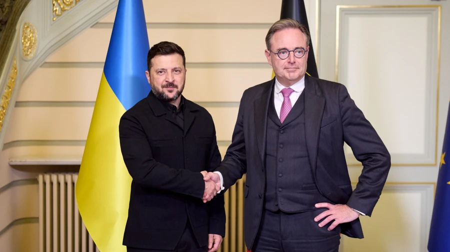 Zelenskyy discute cronograma de entrega do F-16 com PM belga