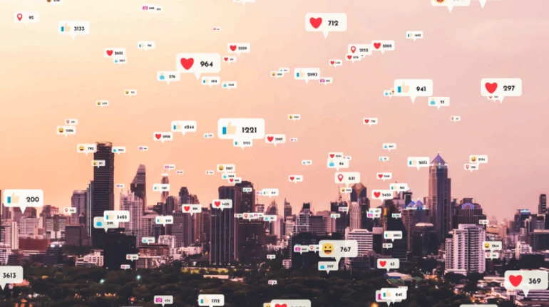 Монополія журналістів на інформацію давно втрачена: як українським медіа вижити в епоху соцмереж